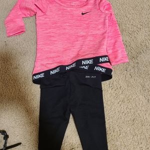 Girls nike oufit
